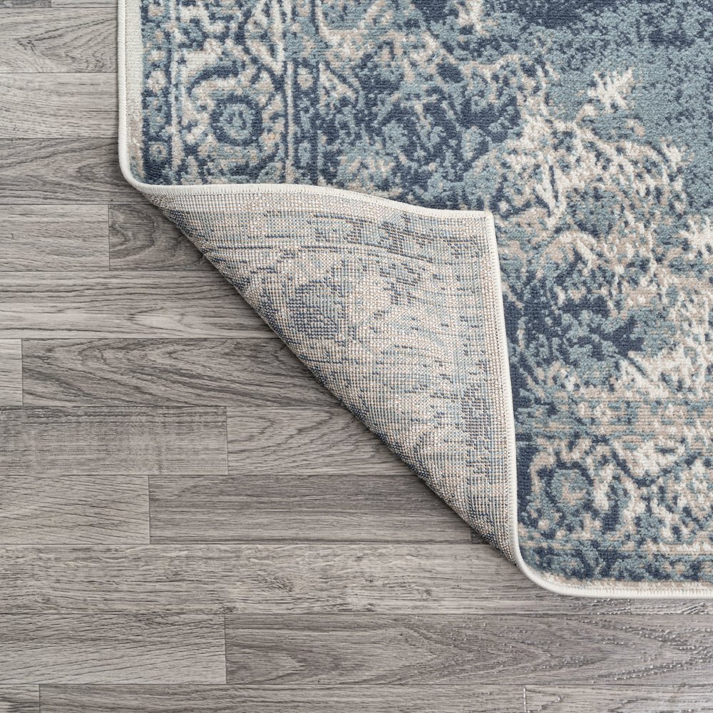 Kelly Rosalia Cottage Medallion Area Rug. Picture 6