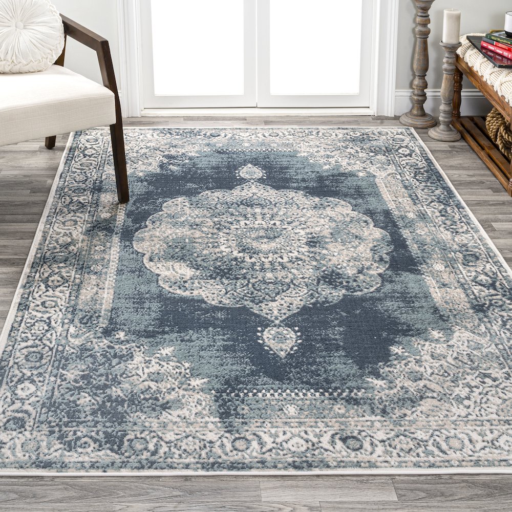 Kelly Rosalia Cottage Medallion Area Rug. Picture 4