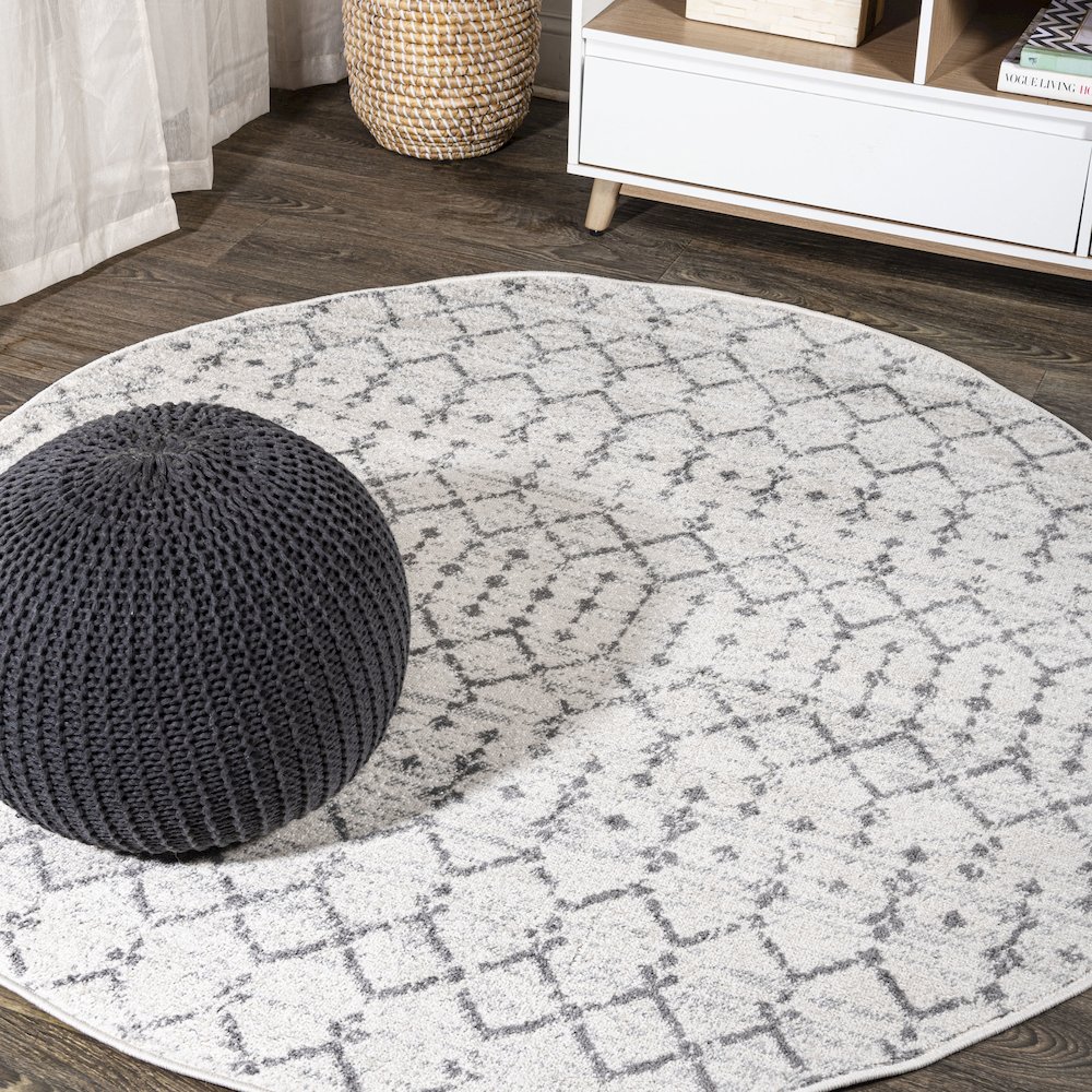 Moroccan Hype Boho Vintage Diamond Area Rug. Picture 2
