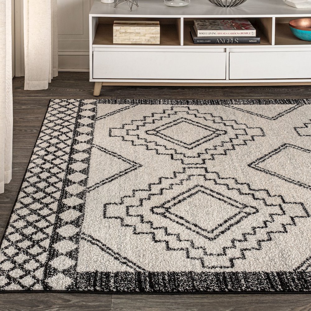 Amir Moroccan Beni Souk Area Rug. Picture 3