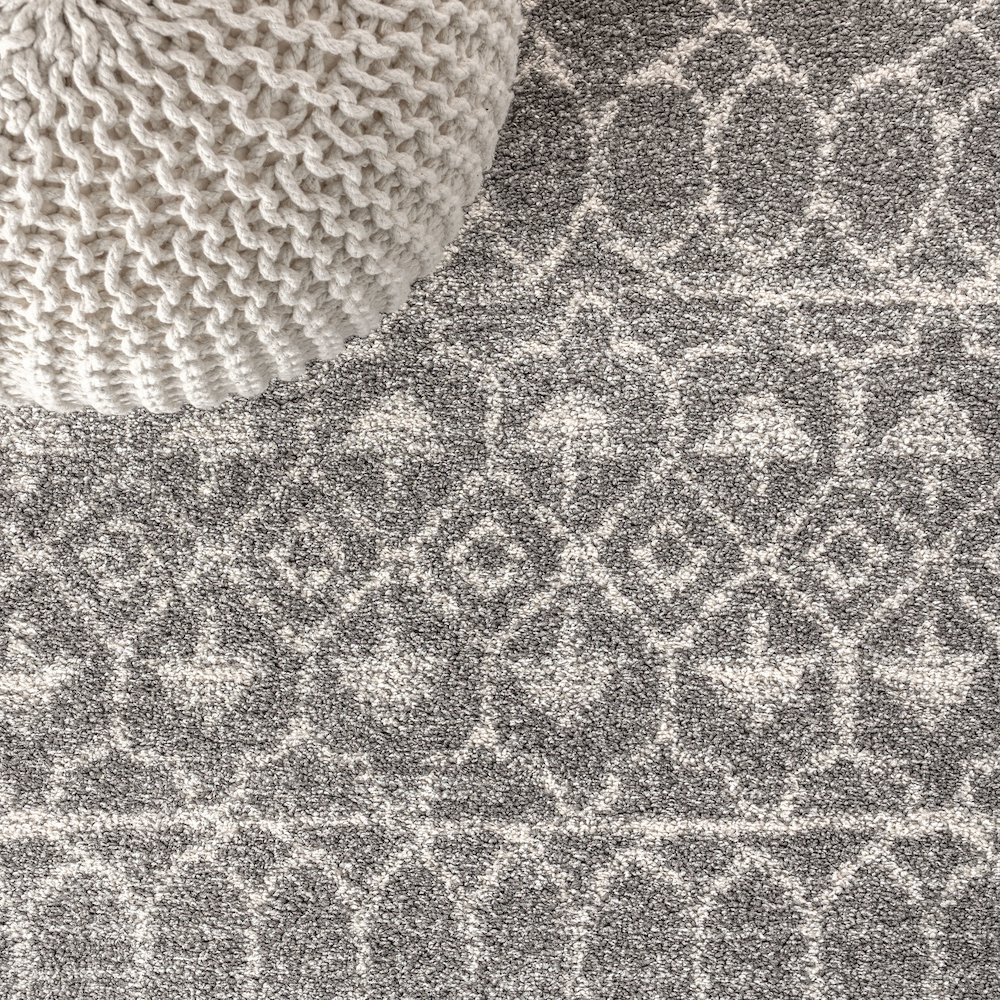 Izil Moroccan Beni Souk Area Rug. Picture 7
