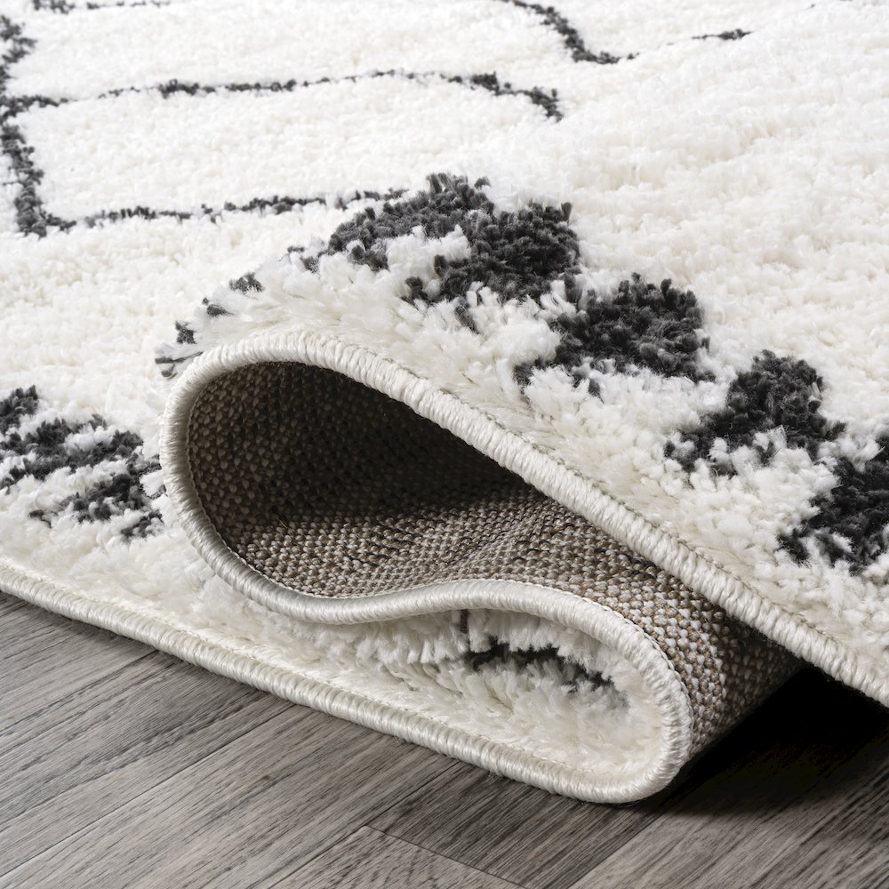 Calvia Moroccan Diamond Shag Area Rug. Picture 9