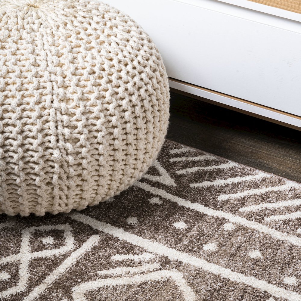 Amanar Tribal Geometric Area Rug. Picture 8