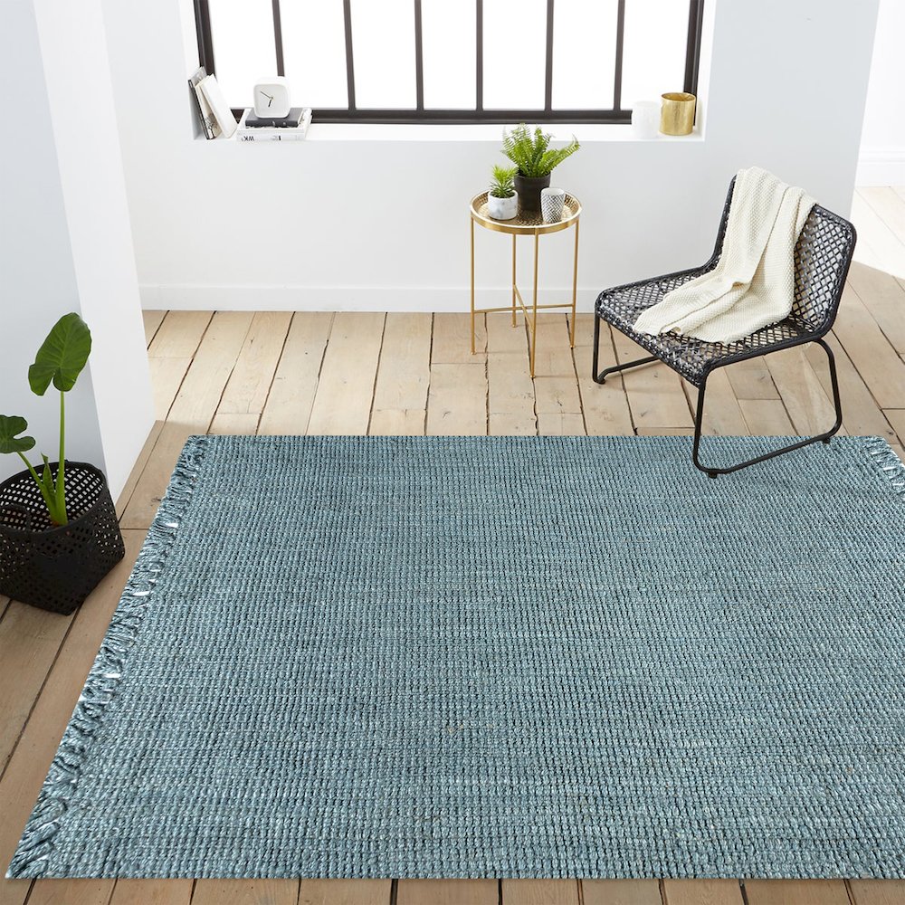 Pata Hand Woven Chunky Jute With Fringe Area Rug. Picture 8