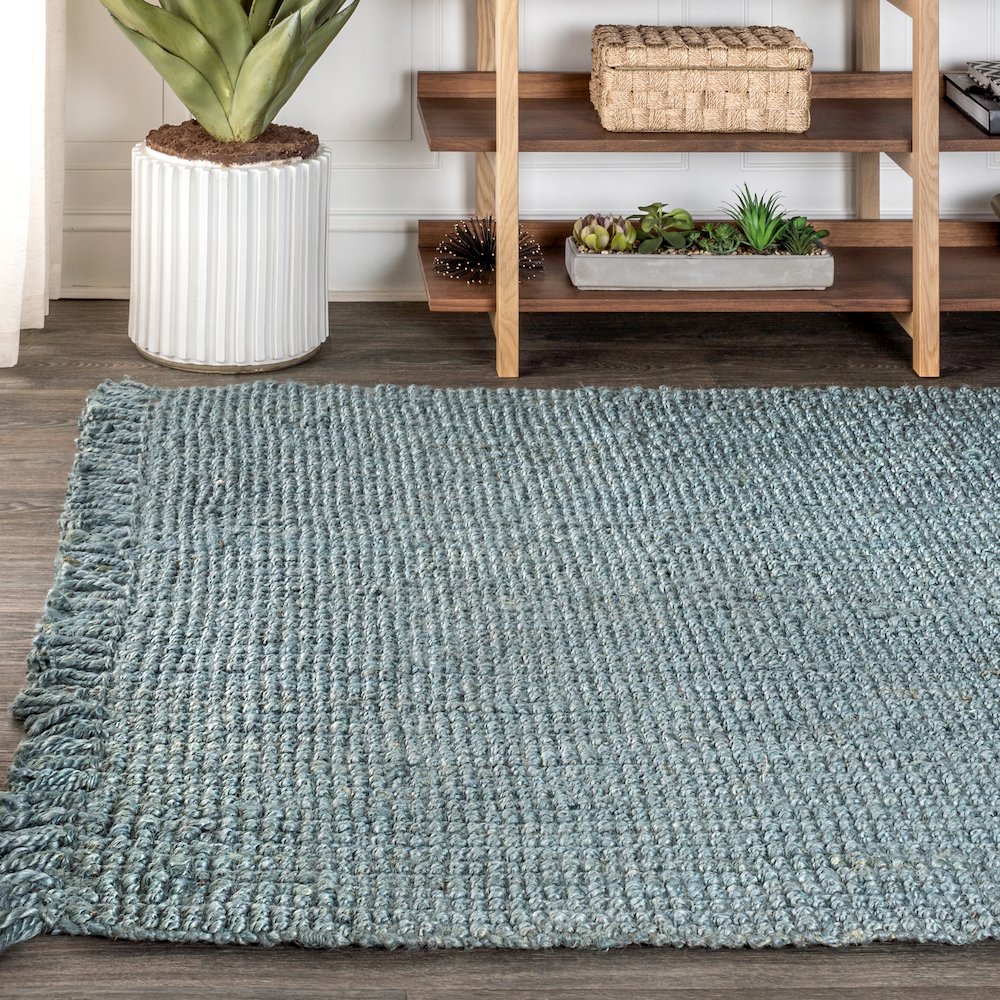 Pata Hand Woven Chunky Jute With Fringe Area Rug. Picture 3