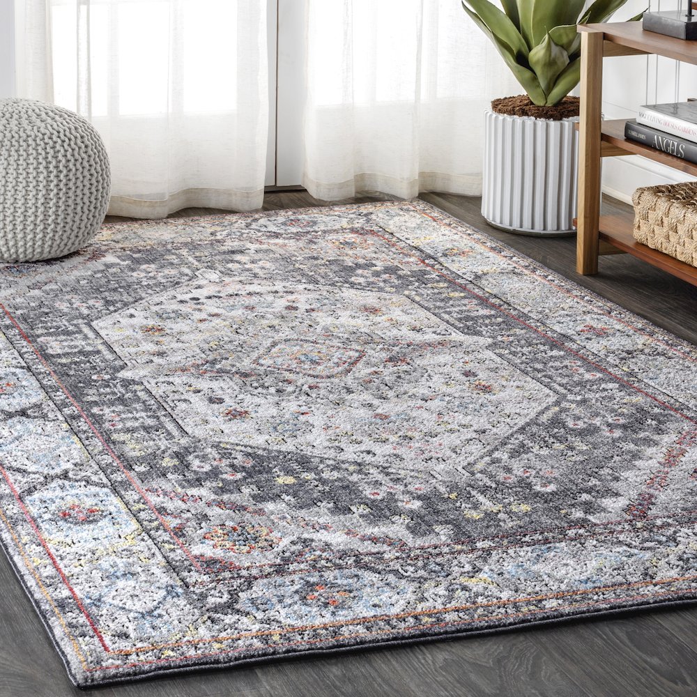 Kesan Vintage Medallion Area Rug. Picture 2