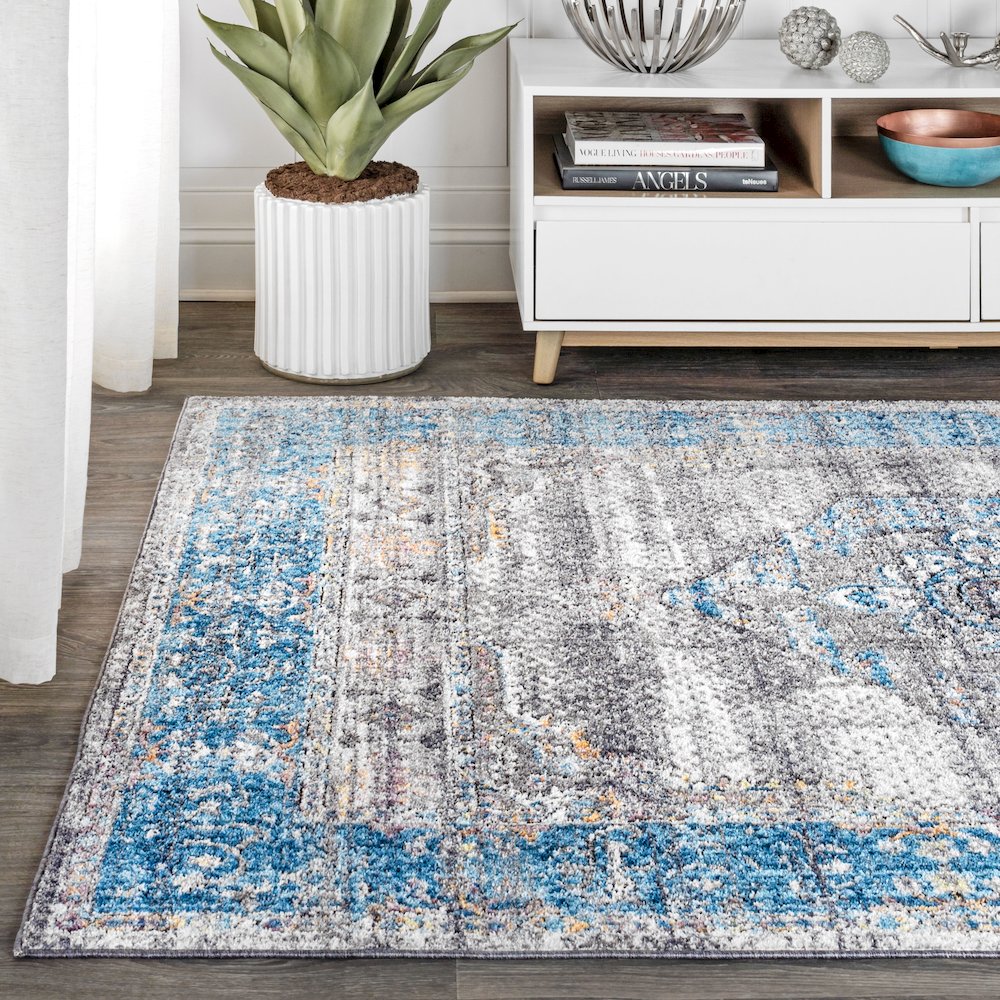Anatolia Vintage Medallion Area Rug. Picture 3