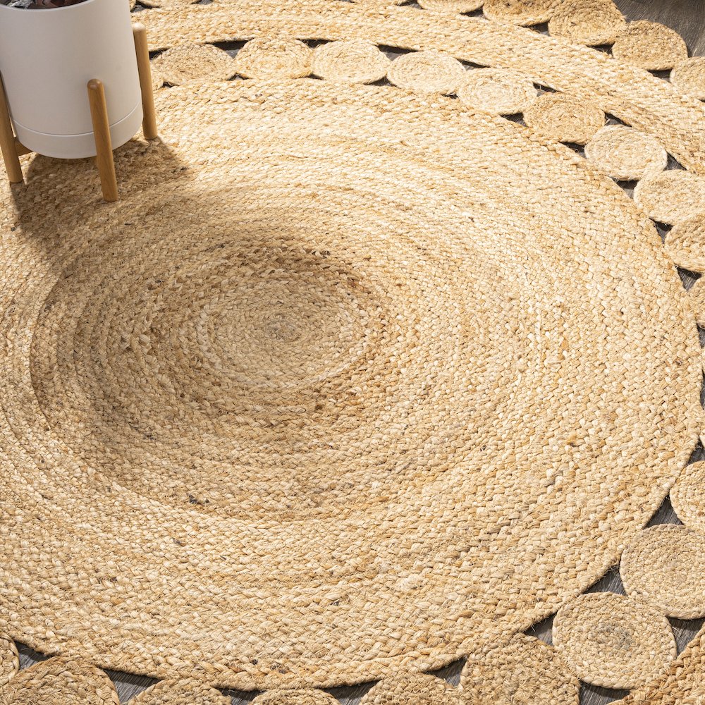 Bodhi Round Area Rug. Picture 2
