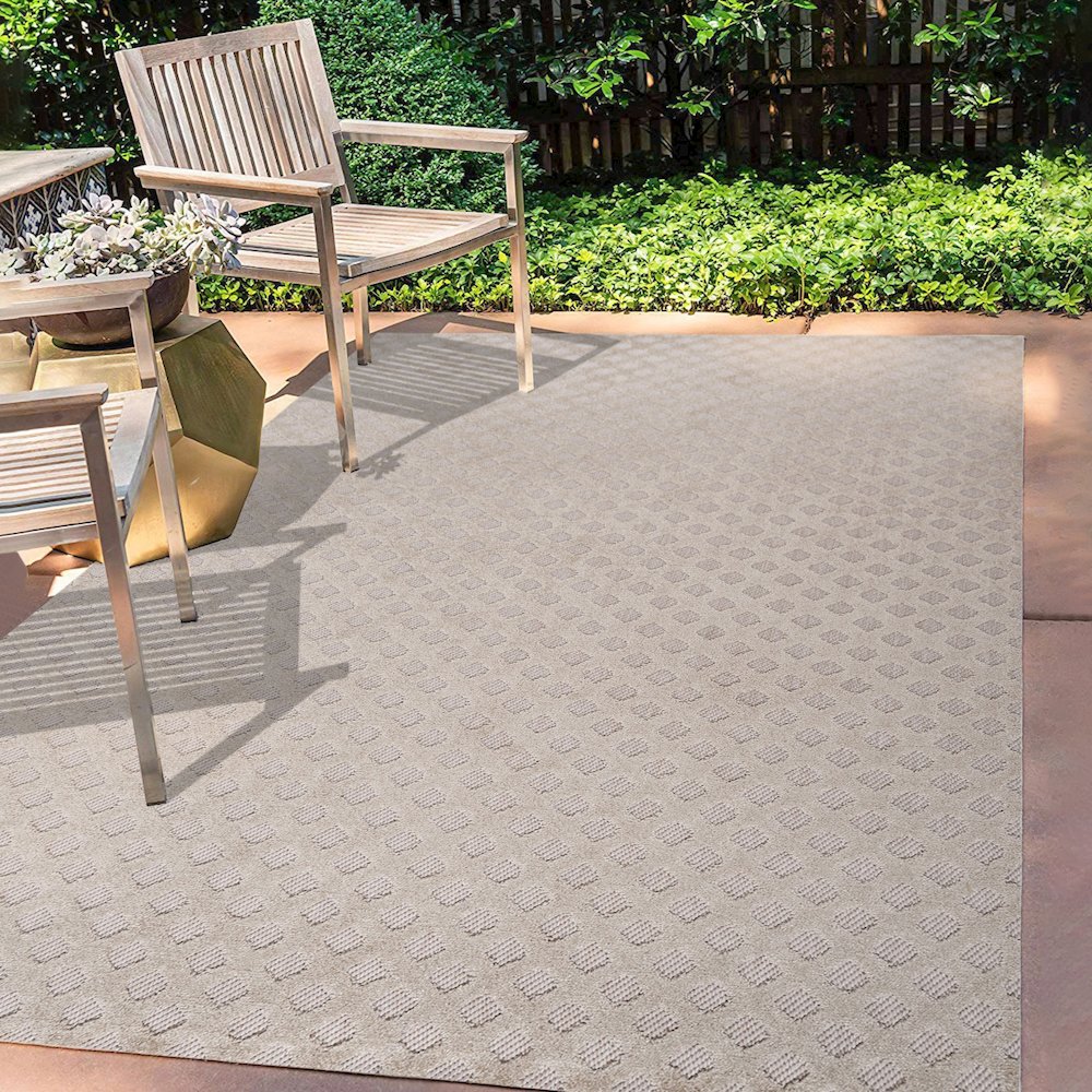 Rabat High-Low Pile Mini Diamond Trellis Area Rug. Picture 5