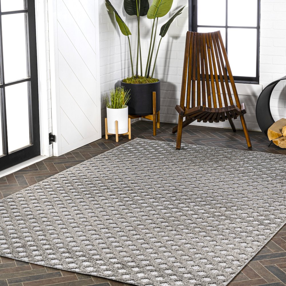 Rabat High-Low Pile Mini Diamond Trellis Area Rug. Picture 9
