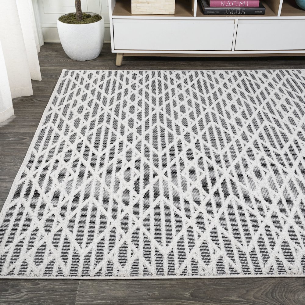 Ararat High-Low Pile Moroccan Diamond Modern Indoor/Outdoor Area Rug. Picture 3