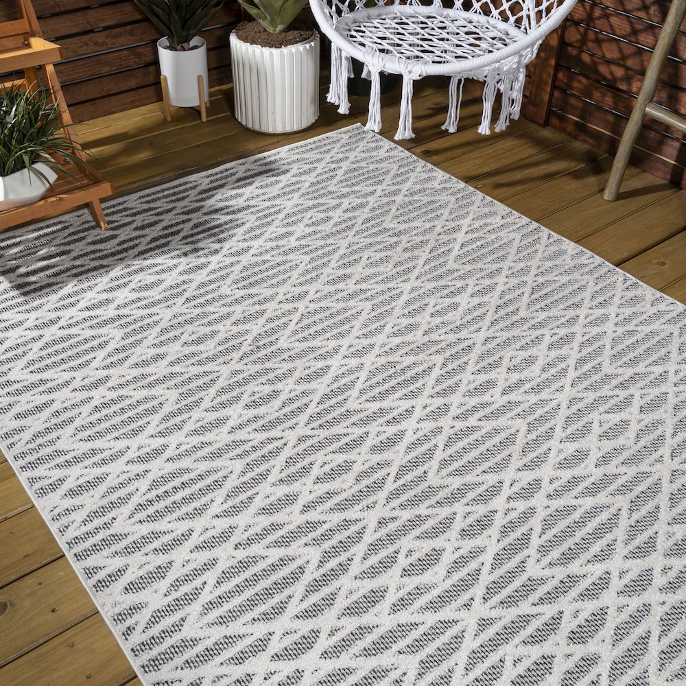 Ararat High-Low Pile Moroccan Diamond Modern Indoor/Outdoor Area Rug. Picture 8