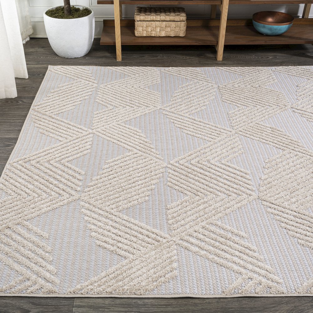 Jazz High-Low Pile Art Deco Geometric Indoor/Outdoor Area Rug. Picture 3