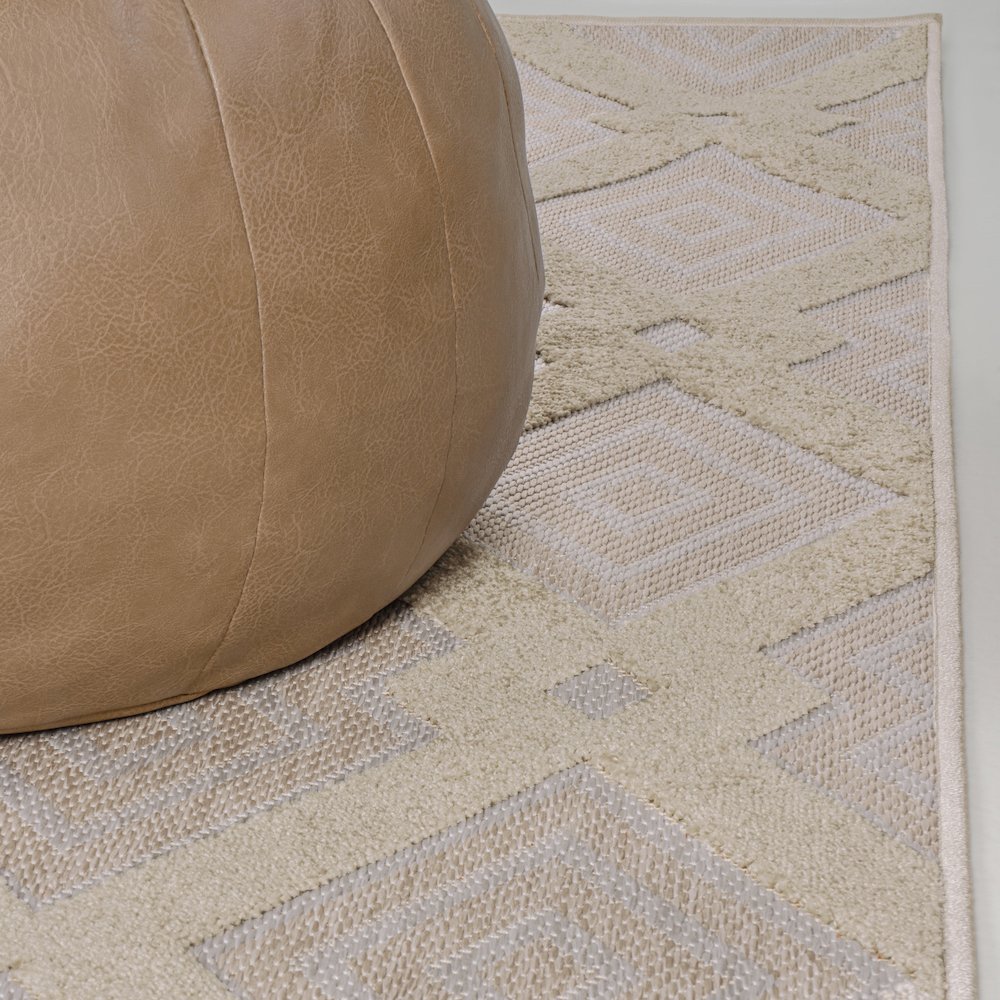 Duwun High-Low Pile Ogee Trellis Tone On Tone Indoor/Outdoor Area Rug. Picture 11