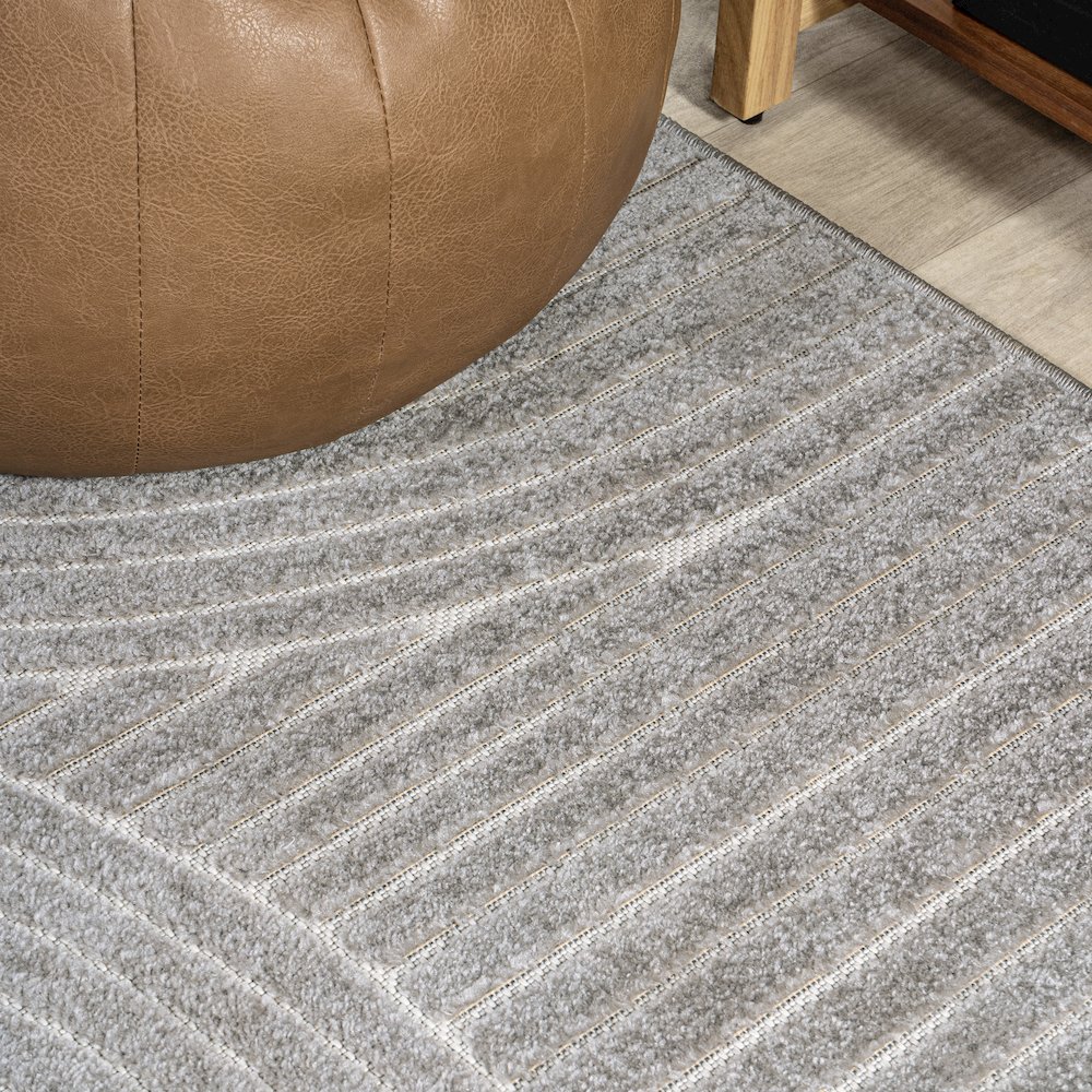 Skagen Minimalist Curve Geometric Area Rug. Picture 7