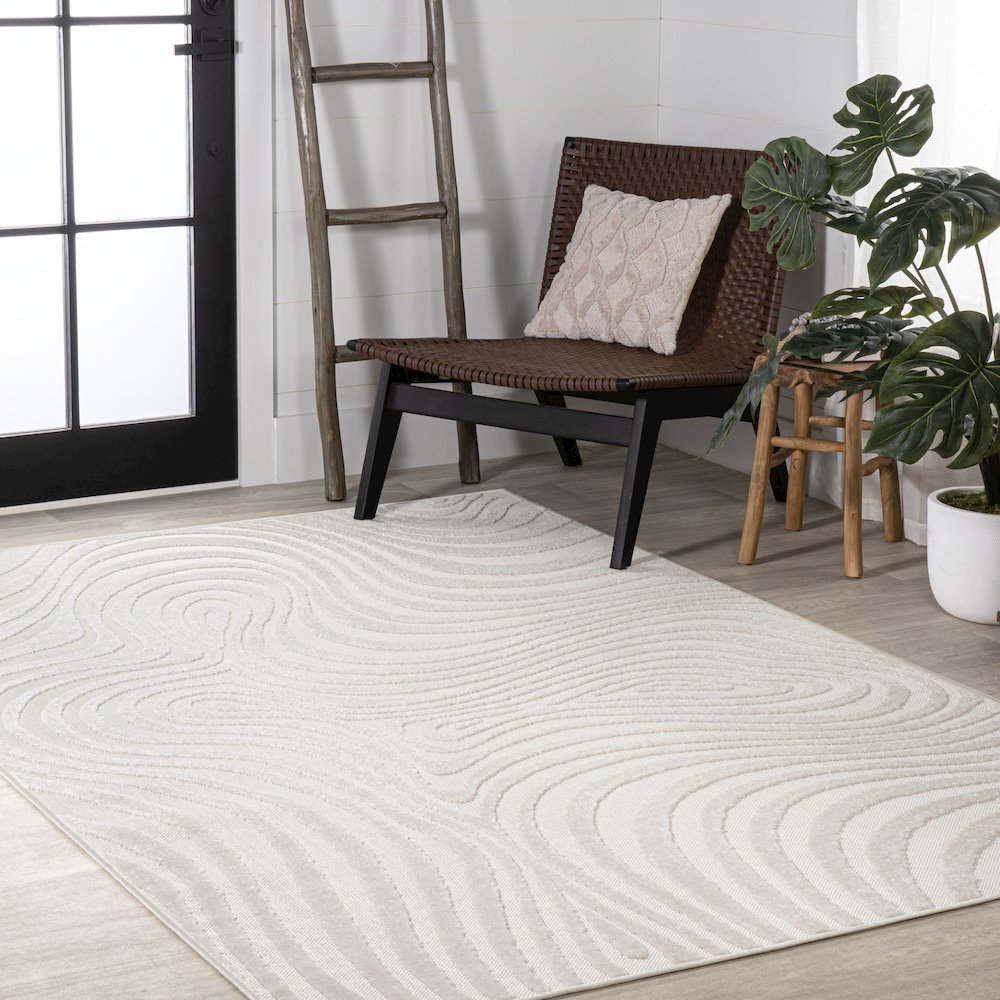 Maribo Abstract Groovy Striped Area Rug. Picture 3