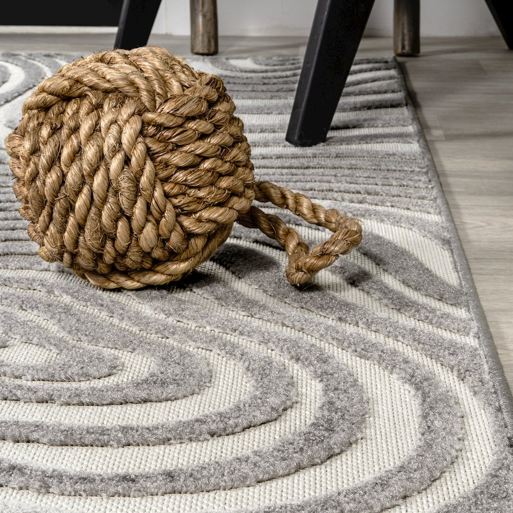 Maribo Abstract Groovy Striped Area Rug. Picture 6