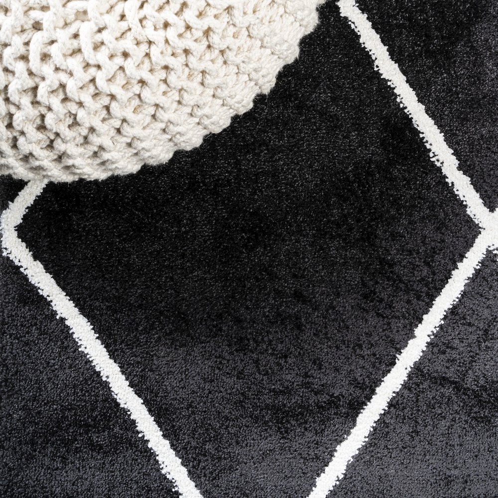 Cole Minimalist Diamond Trellis Area Rug. Picture 7