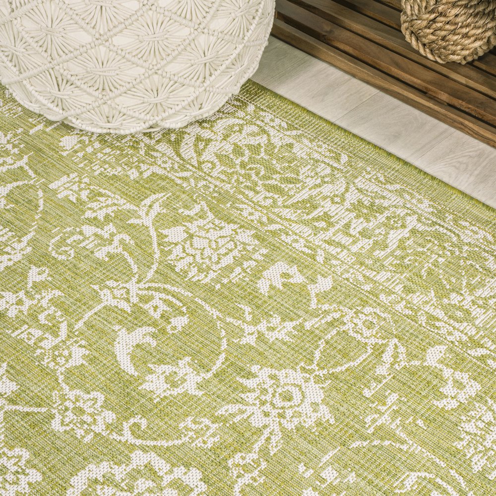 Tela Bohemian Textured Weave Floral Indoor/Outdoor Area Rug. Picture 11