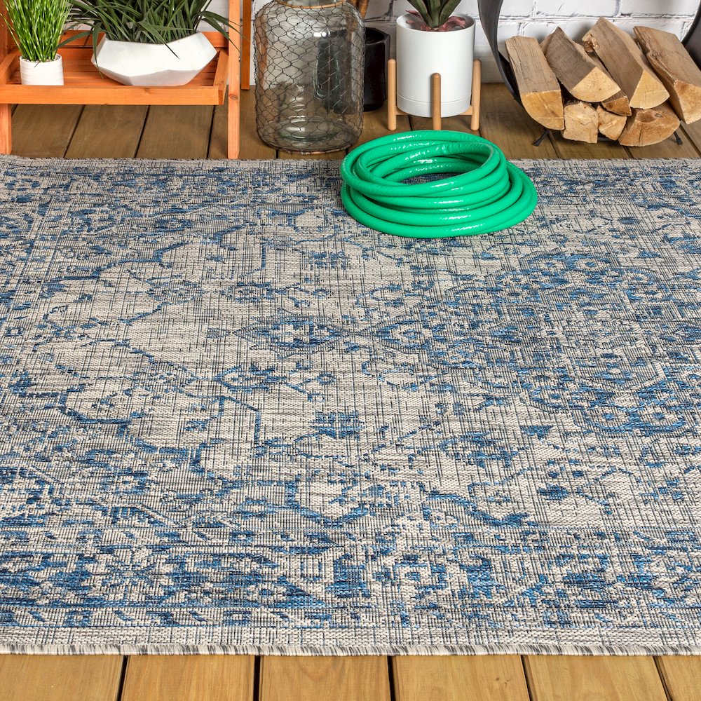 Rozetta Boho Medallion Textured Weave Indoor/Outdoor Area Rug. Picture 4