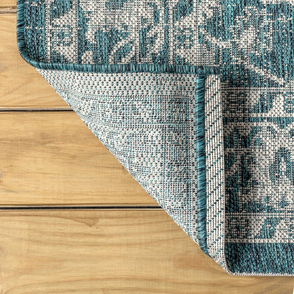 Palazzo Vine And Border Textured Weave Indoor/Outdoor Area Rug. Picture 6