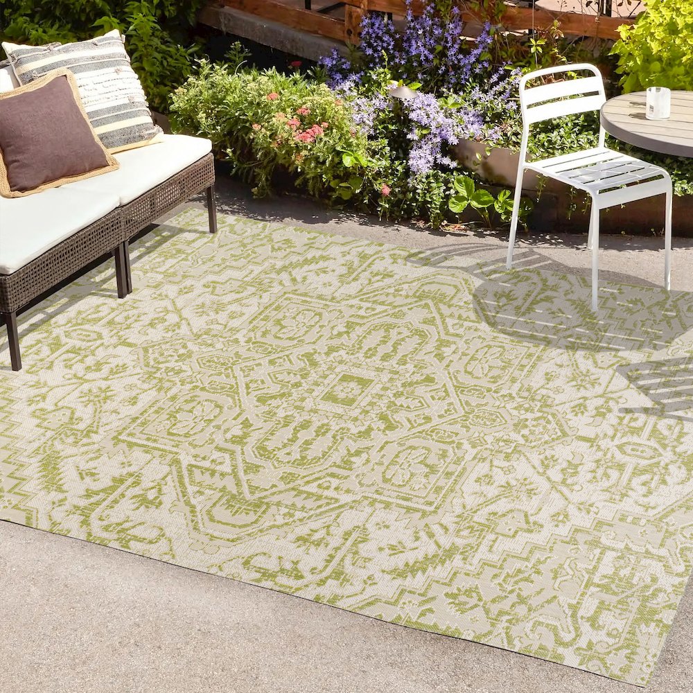 Estrella Bohemian Medallion Textured Weave Indoor/Outdoor Area Rug. Picture 6