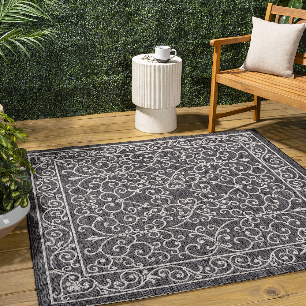 Charleston Vintage Filigree TetuWeave  Indoor/Outdoor  Rug. Picture 1