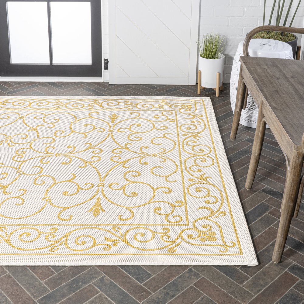 Charleston Vintage Filigree Textured Weave Indoor/Outdoor Area Rug. Picture 7