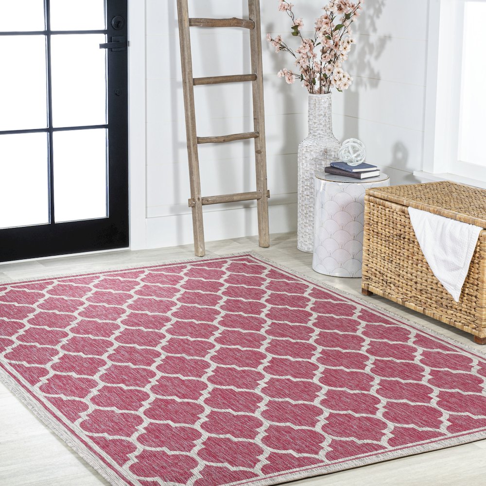 Trebol Moroccan Trellis Textured Weave Indoor/Outdoor Area Rug. Picture 5