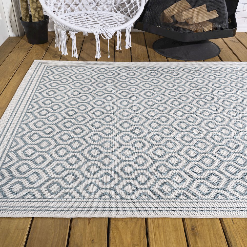 Marvao Diamond Trellis Indoor/Outdoor Area Rug. Picture 7