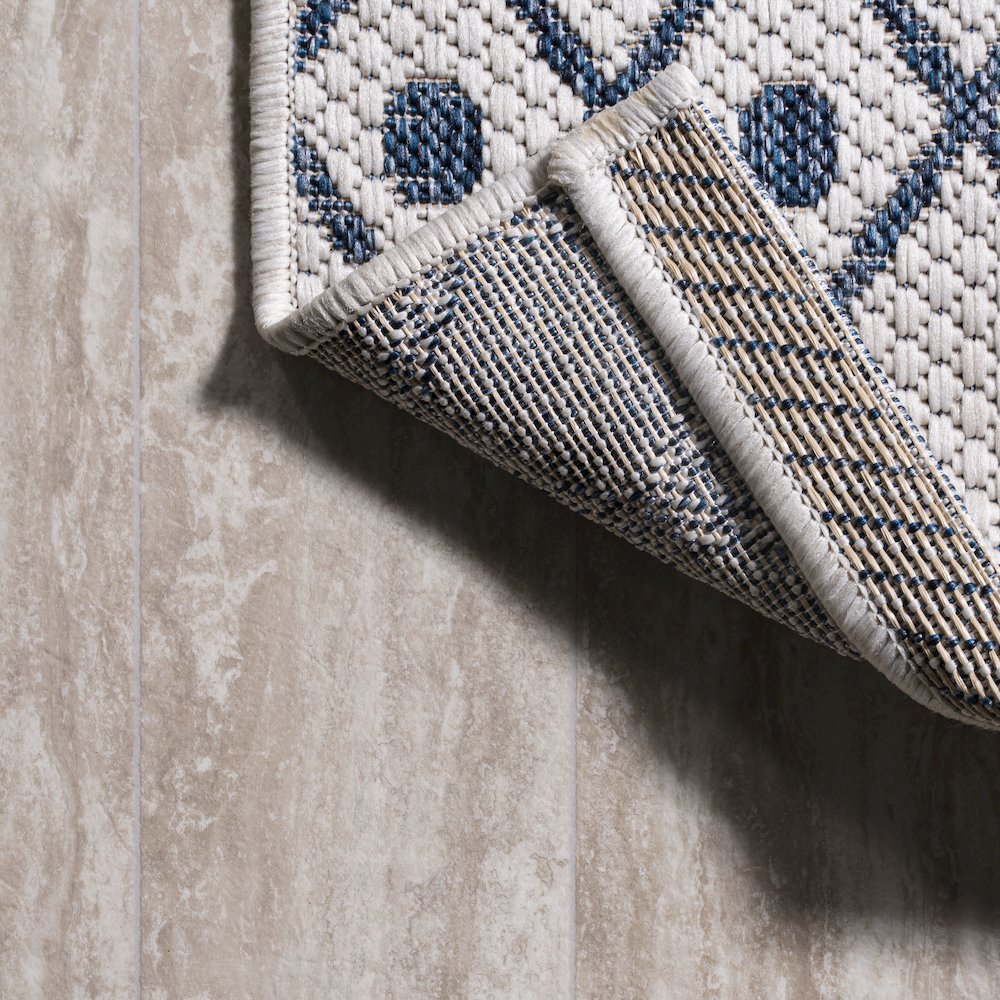 Boho Moroccan Indoor/Outdoor Area Rug. Picture 9