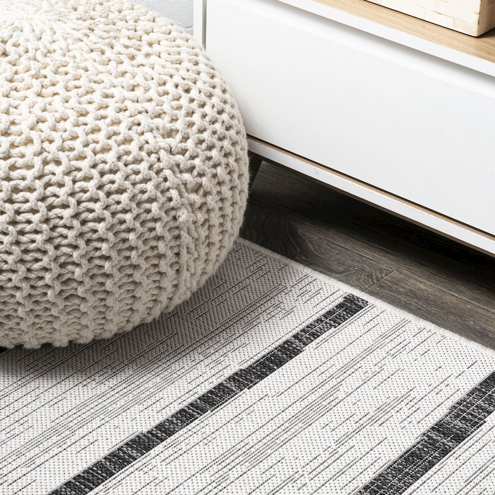 Colonia Berber Stripe Indoor/Outdoor Area Rug. Picture 9