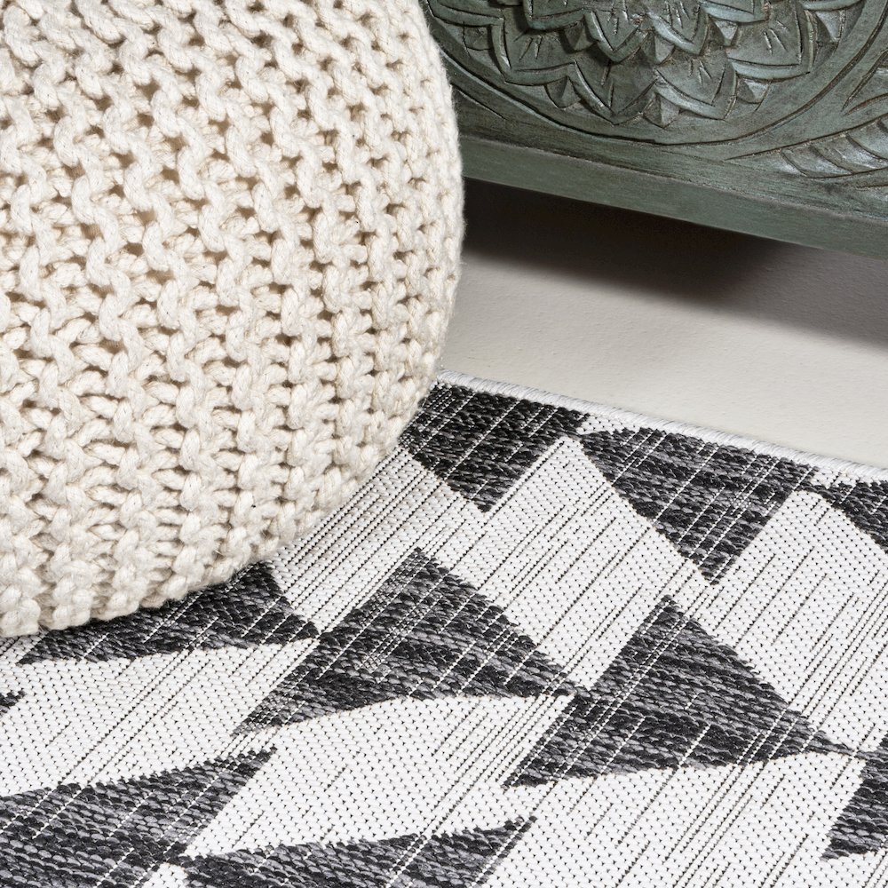 Andratx Modern Tribal Geometric Indoor/Outdoor Area Rug. Picture 11