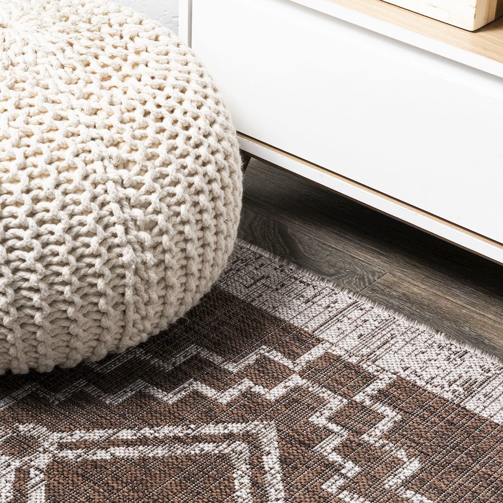 Marokko Diamond Tribal Medallion Indoor/Outdoor Area Rug. Picture 12