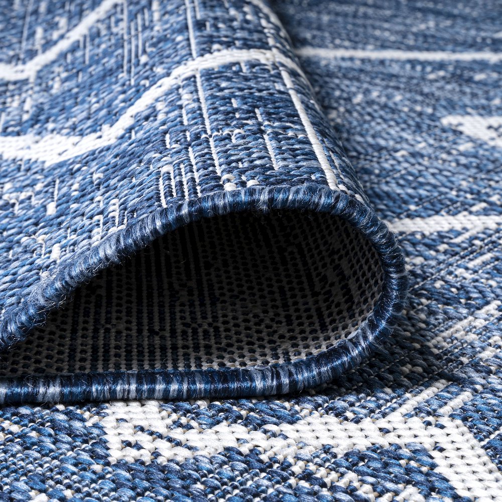 Carwa Tribal Diamond Trellis Indoor/Outdoor Area Rug. Picture 13