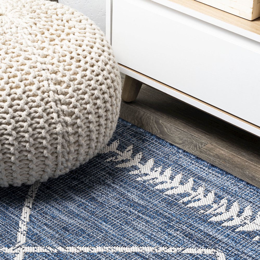 Derya Tribal Diamond Trellis Indoor/Outdoor Area Rug. Picture 12