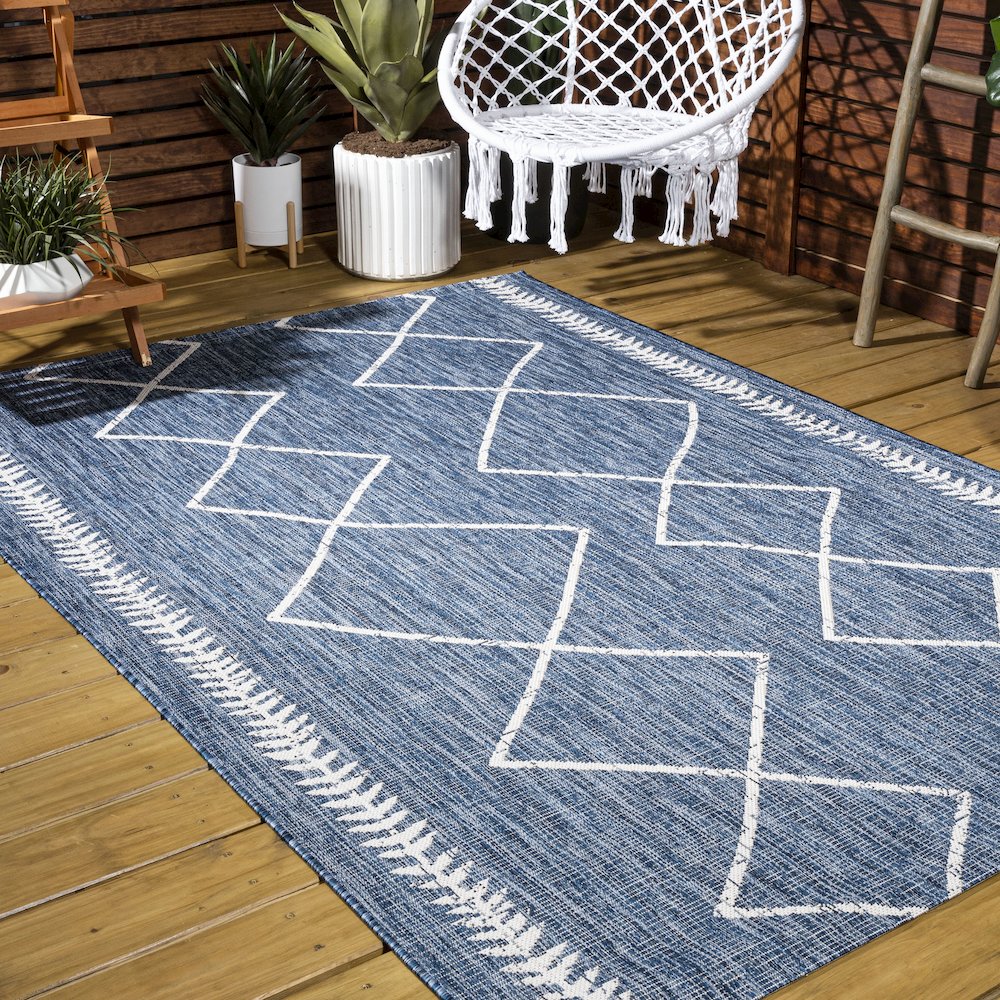 Derya Tribal Diamond Trellis Indoor/Outdoor Area Rug. Picture 7