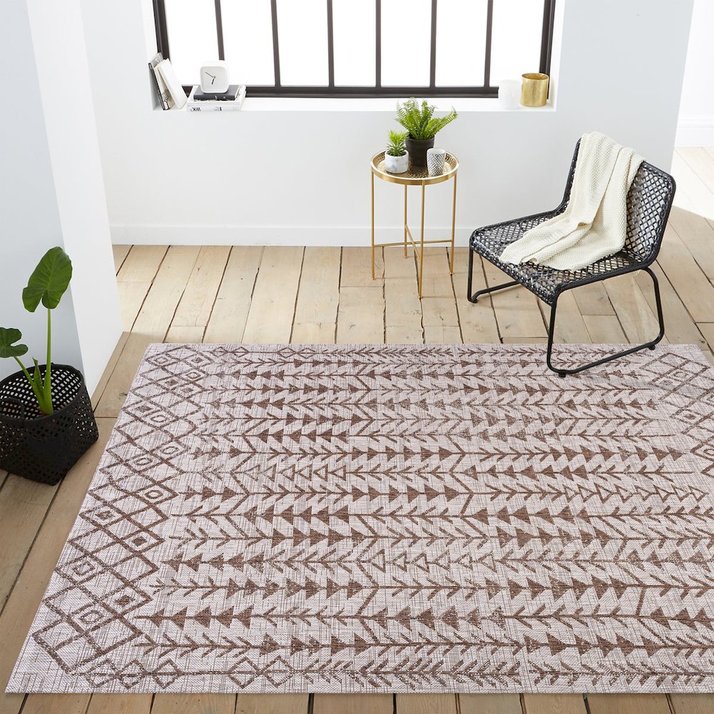 Tokay Bohemian Geometric Indoor/Outdoor Area Rug. Picture 16