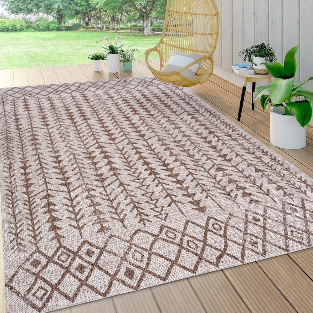 Tokay Bohemian Geometric Indoor/Outdoor Area Rug. Picture 6