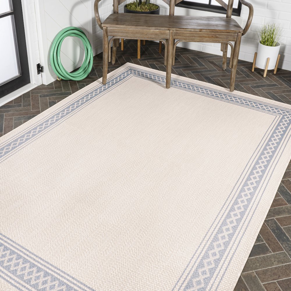 Lucia Classic Diamond Border Indoor/Outdoor Area Rug. Picture 8
