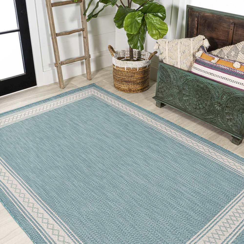 Lucia Classic Diamond Border Indoor/Outdoor Area Rug. Picture 4