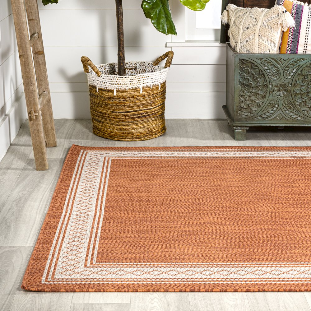 Lucia Classic Diamond Border Indoor/Outdoor Area Rug. Picture 3