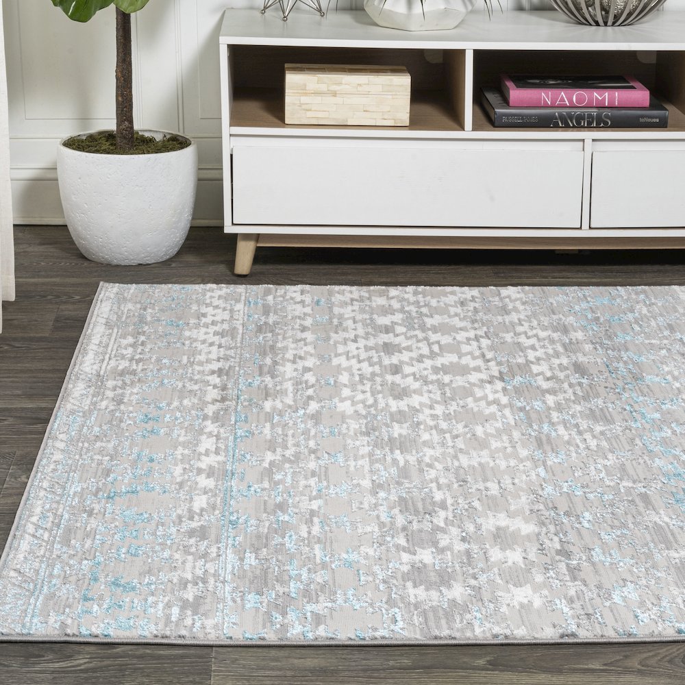 Ancient Faded Trellis Area Rug. Picture 3
