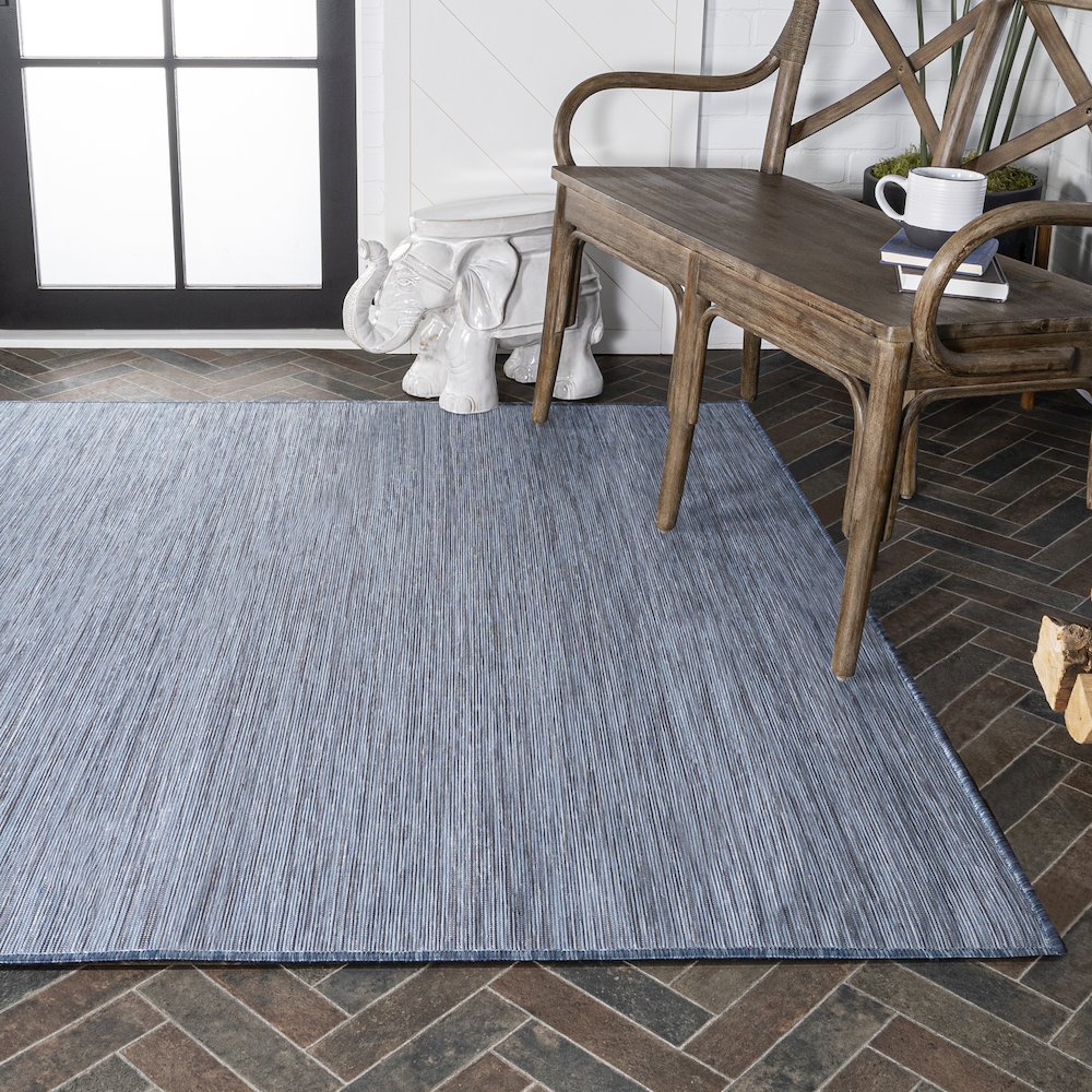 Ethan Modern Flatweave Solid Area Rug. Picture 8