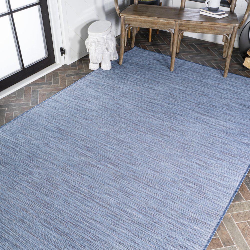 Ethan Modern Flatweave Solid Area Rug. Picture 9