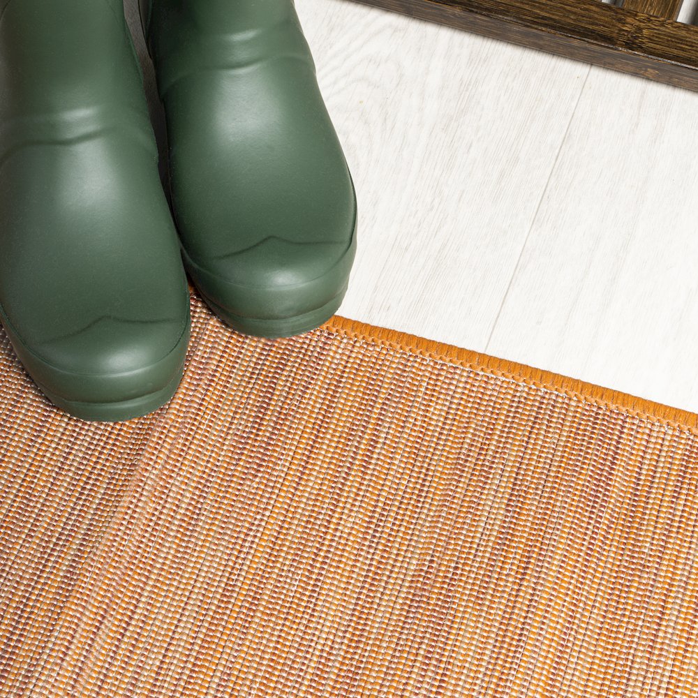 Ethan Modern Flatweave Solid Area Rug. Picture 12