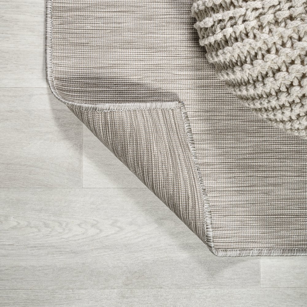 Ethan Modern Flatweave Solid Area Rug. Picture 11