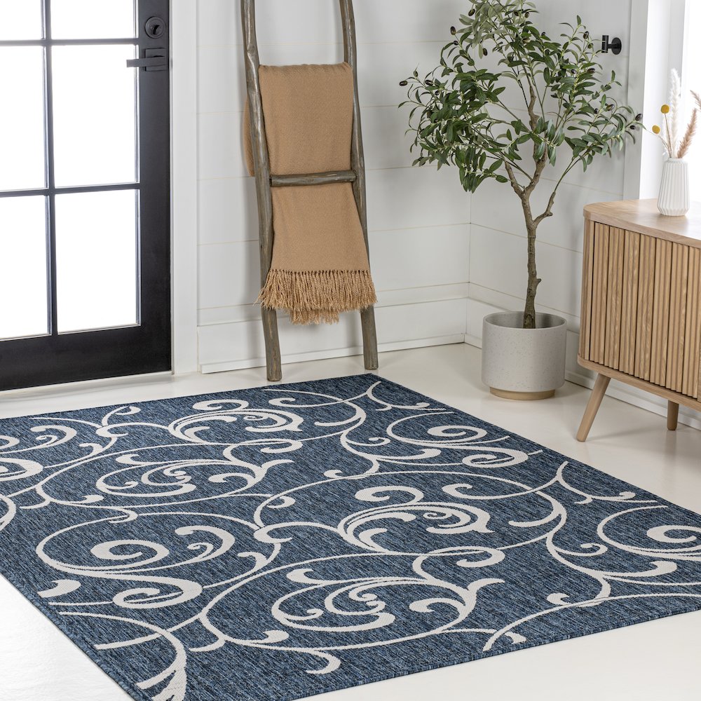 Maribel Traditional Classic All-Over Scroll Indoor/Outdoor Area Rug. Picture 3
