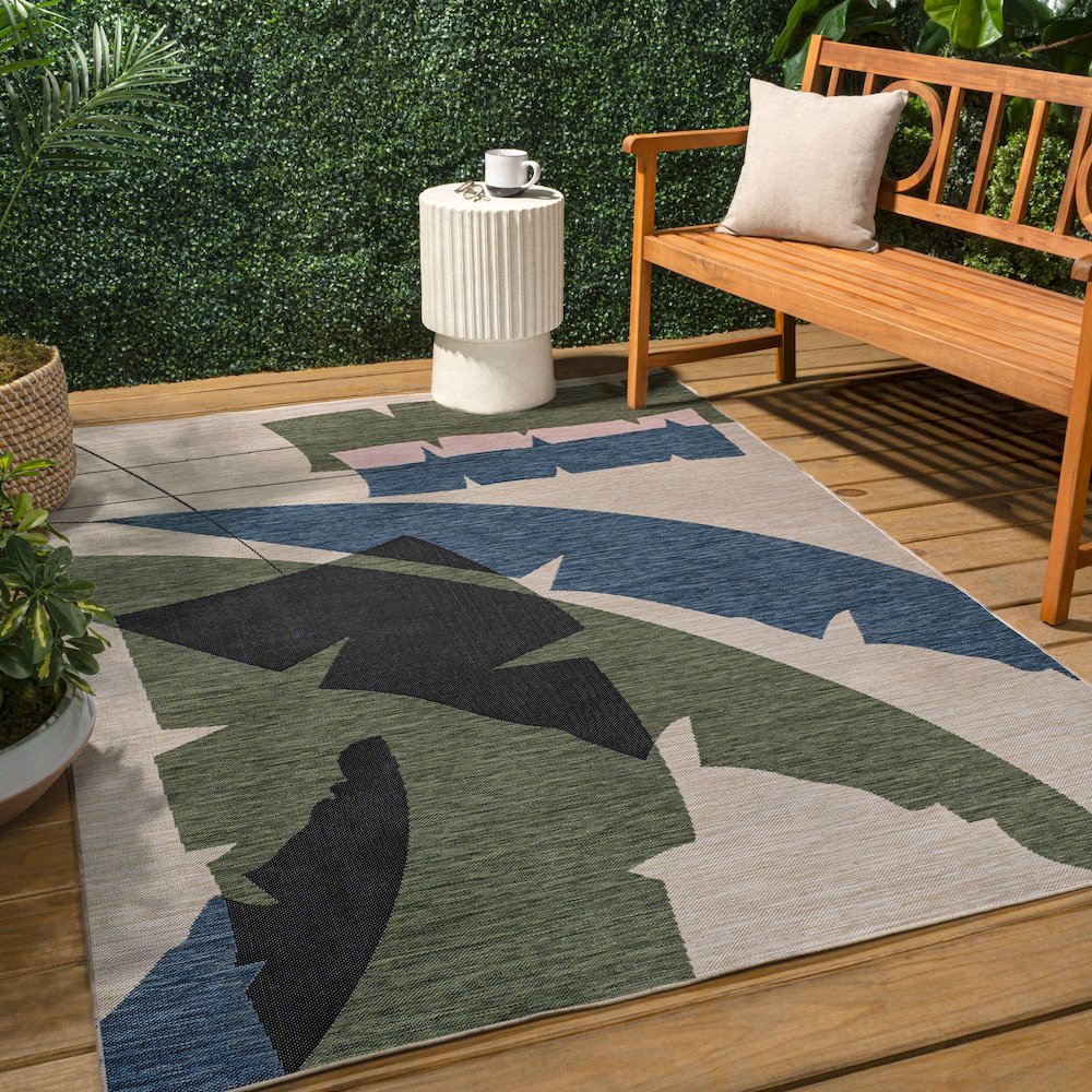 Palm Leaf Navy/Cream 8 ft. x 10 ft. Indoor/Outdoor Area Rug. Picture 4