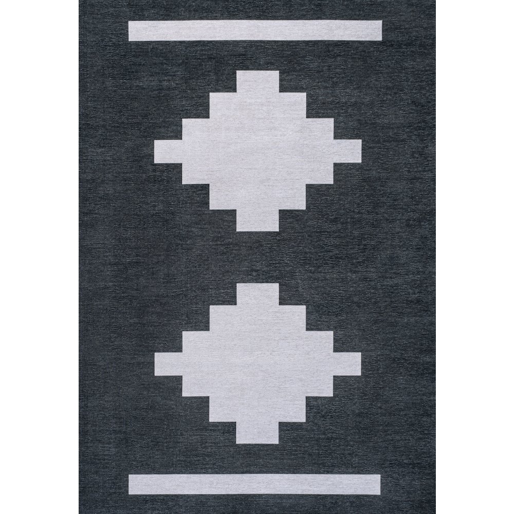 Adriel Geometric Medallion Machine-Washable Area Rug. Picture 3